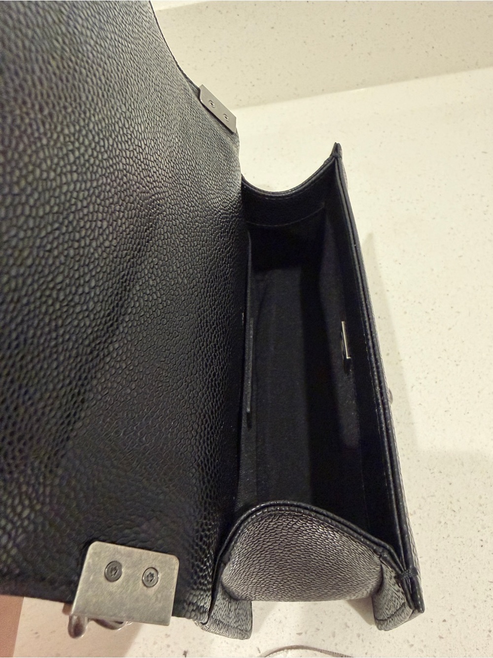 Black Quilted Leather Chain Shoulder Bag - Picture 3 of 3